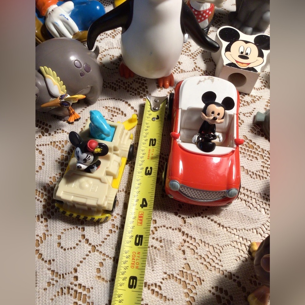 WALT DISNEY RANDOM TOYS - Picture 6 of 13